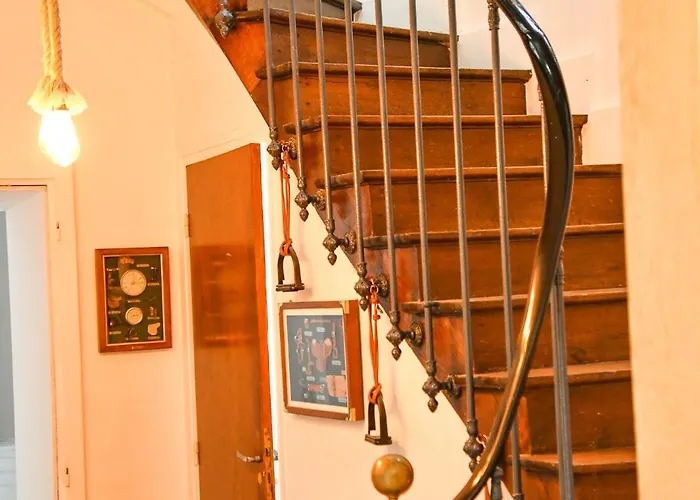 Holiday home Les Crins Du Vignoble